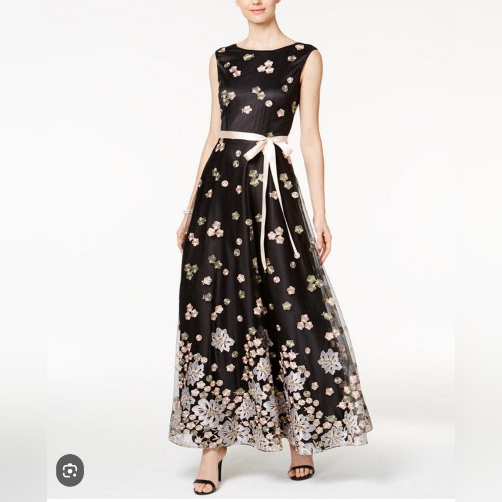 🌹Like New🌹Tahari ASL Black Floral Maxi Dress